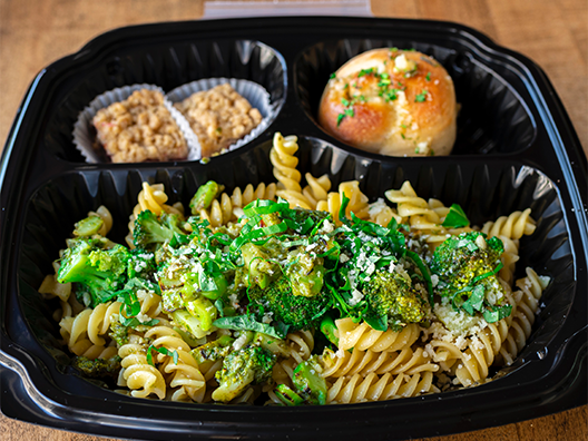 pesto fusilli box meal